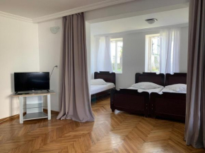 House 122, Kobuleti
